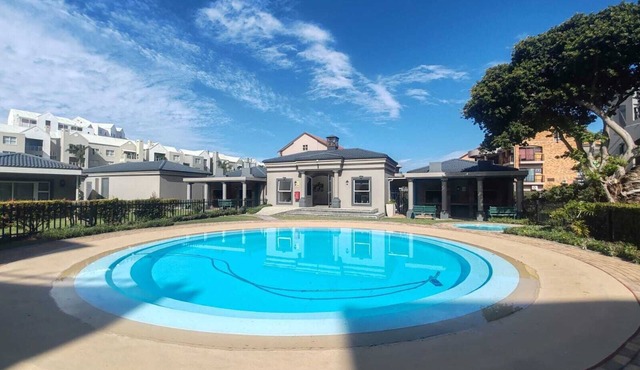 Charming 2-bedroom apartment in Mossel Bay near the beach