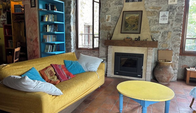 Charming 2-bedroom apartment in fantastic Apricale
