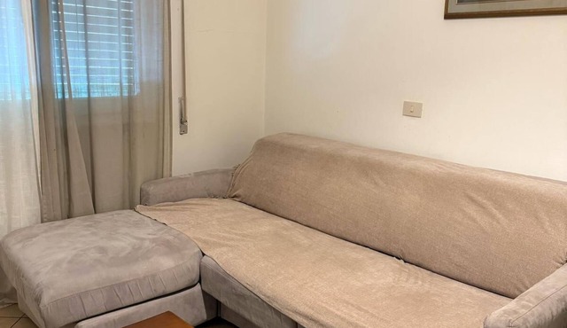 Charming 2-bedroom apartment in brilliant Firenze with WiFi