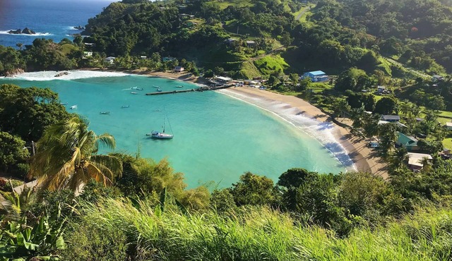 Charming 3-bedroom villa with WiFi, AC in fabulous Parlatuvier, Tobago