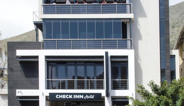 Check Inn Hotel