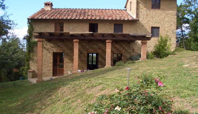 Chianti Villa with pool far reaching views towards the sunset in woods&vineyards