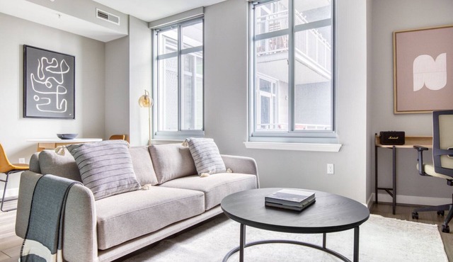 Chic Navy Yard 1BR w/W/D, Roof BBQ & Gym, near Nats Park, by Blueground