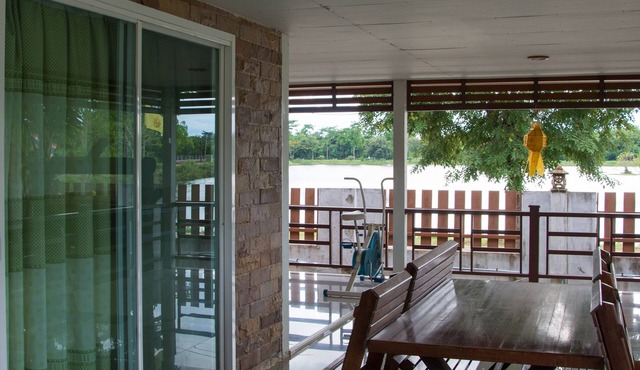 Chum Phae Lagoon Resort