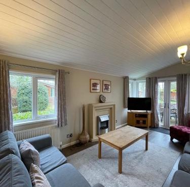 Churchill Lodge