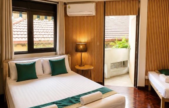 Cocohouse Sukhumvit 1