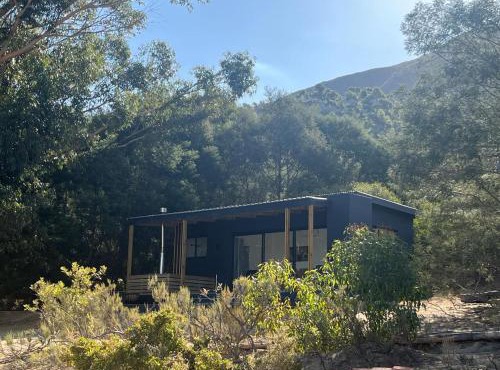 Coddiwomple Cabins