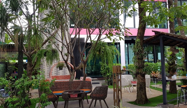 Coffee Station Hostel