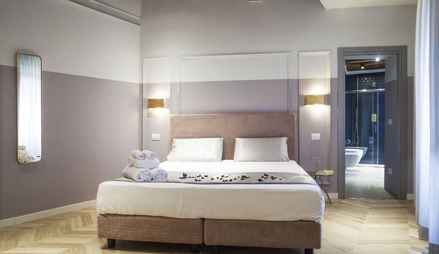 Colle di Val d'Elsa - Siena - Apt Pink - B
