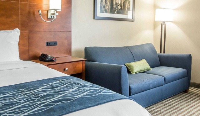 Comfort Inn Hammond I-94