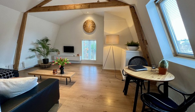Comfortable holiday home just 300m from the center. Close to the beach