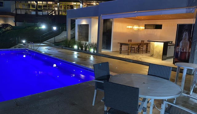 Cond. Porto Galo wonderful house with view pool sauna c. soccer, 300 m beach.