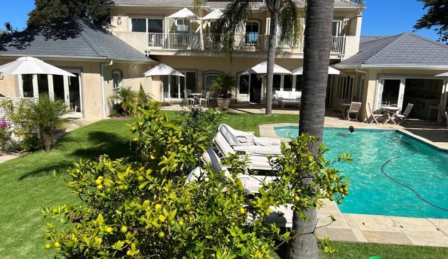 Constantia Valley Lodge
