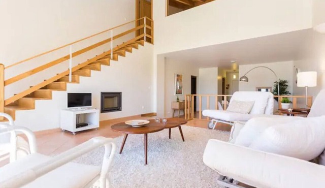 Contemporary 3 bedroom villa M5