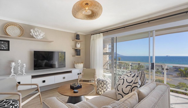 Coral Island 204 - Two Bedroom Apartment, Sleeps 4
