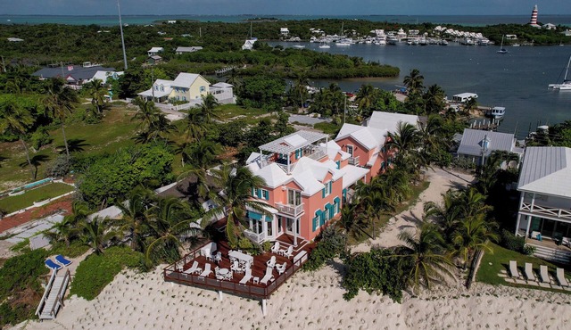 Coral Reef House: Your Beachfront Oasis in Hope Town