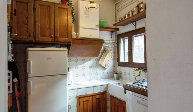 Cosy apartment for 8 people with WIFI, hot tub, TV, patio and pets allowed