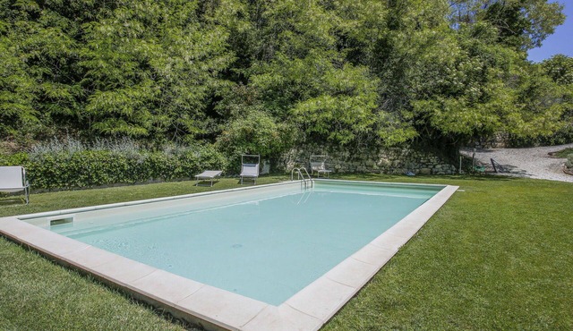 Cosy apartment in villa for 3 people with pool, WIFI, TV and pets allowed