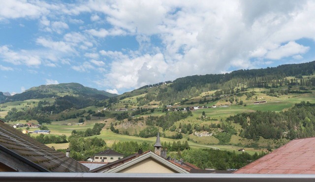 Cosy apartment for 7 guests with WIFI, TV, balcony and panoramic view