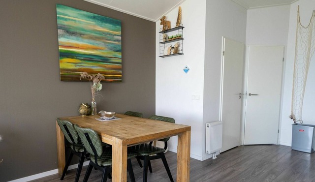 Cosy apartment in villa for 4 guests with WIFI, TV, terrace and parking