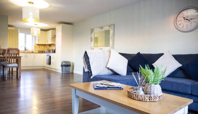 Cosy Cotswold Cottages