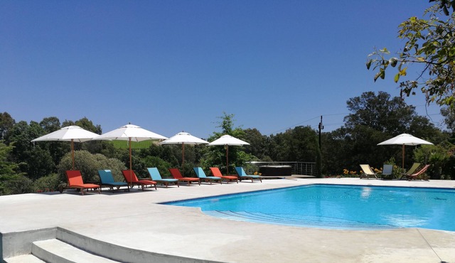 Country family House with big pool, Spa- & beauty treatments in Winelands
