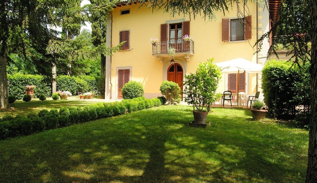 Country House/Farm House in Vicchio with 8 bedrooms sleeps 16