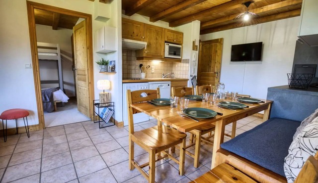 Cozy apartment located near the Espace Diamant