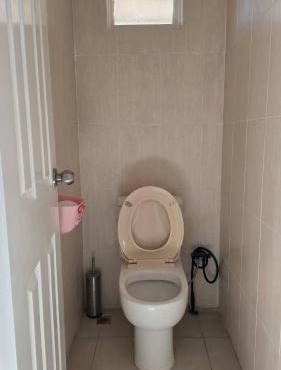 Cozy room near airport