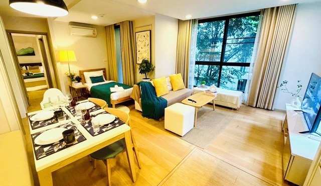 Cozy Spacious GardenView 1BR 1Bath w/2Bed, SKV49, Samitivej, 500m BTS Thonglor