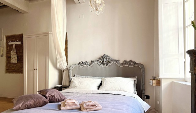 Cozy studio in the center city. Family friendly