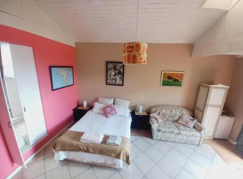 Cozy Studio Next to the Vlei and Nature Reserve