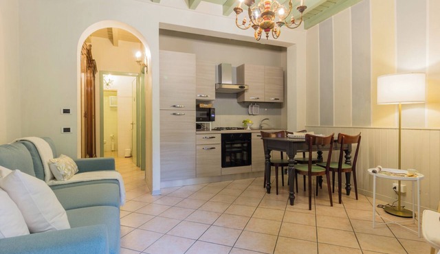 [Crema]Cozy downtown apartment, fast Wi-Fi, pets allowed