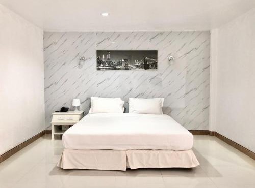 Dad D Resort by Lopburi Inn Resort