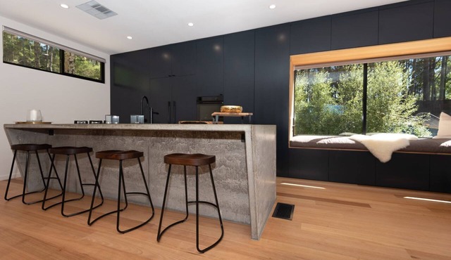 Daydream Cottage - beachside luxury in Lilli Pilli