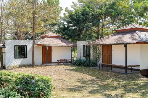 De Bua Valley Resort