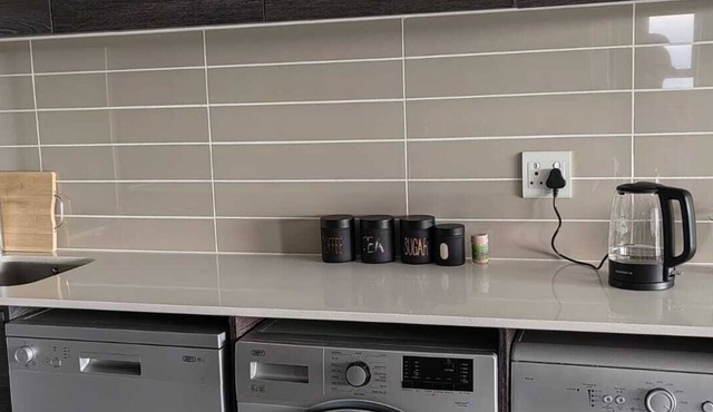 Delightful 1-bedroom apartment in cool Randburg neighborhood