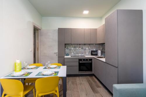 Design a 50 mt dal Mare con Free Garage - AC - WI-FI - 6 Ospiti max