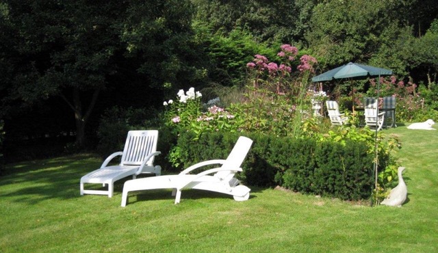 Detached holiday home in the centre of the forest