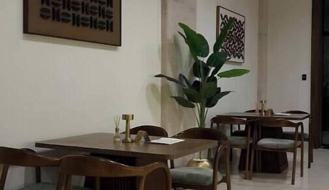 DHB STAYS : Luxury 2BR Qasr El Nil G-304