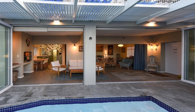 Die Badhuis - Fabulous living with private pool - Sleeps 4
