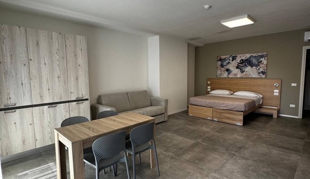 Dormi-RE rooming house offers 12 elegant and comfortable rooms.