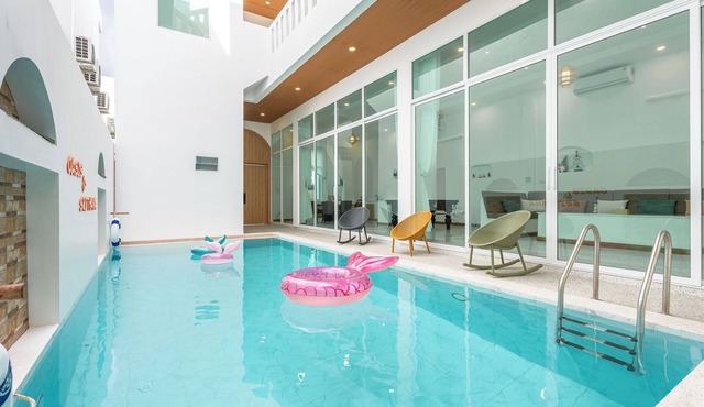Downtown Oasis Pool Villa Collection – Premium Private Stay Near Walking Street
