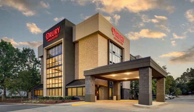 Drury Inn & Suites Charlotte University Place