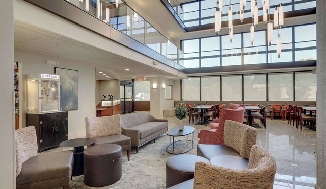 Drury Inn & Suites Charlotte University Place
