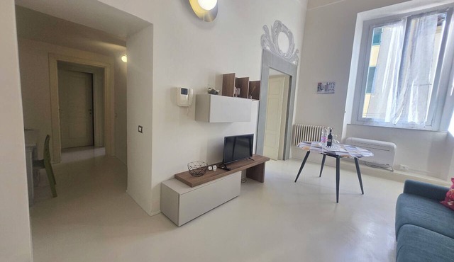 Elegant apartment with Parking, A/C, Wi-Fi, in the old town