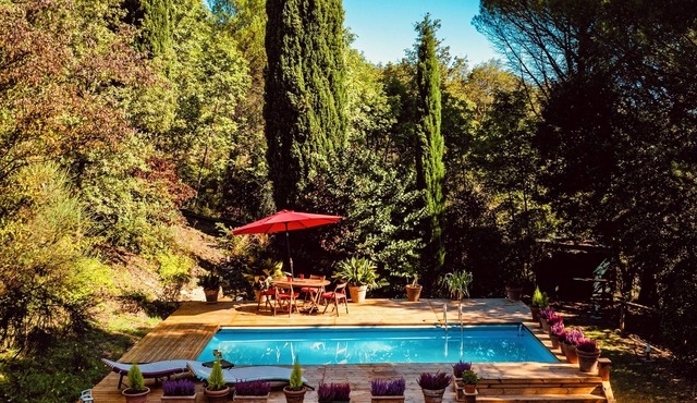 Elegant Florence Villa: Spa & Panoramic Views with Gym, Jacuzzi and Gardens