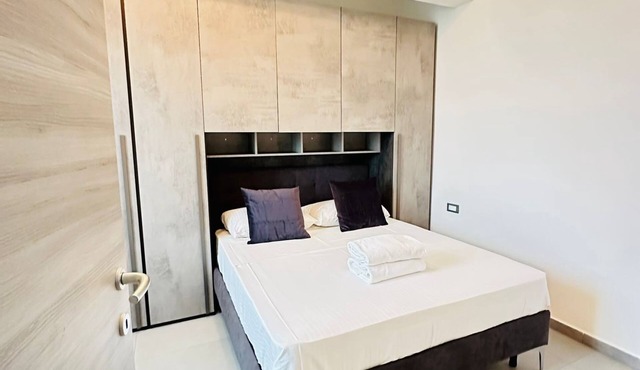 Elegant two-room apartment near the historic center with Reserved Parking and breakfast