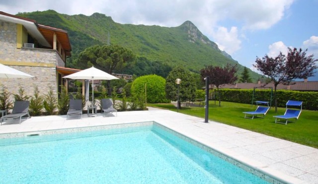 Elettra by Interhome