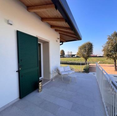 Emilia381 Suite